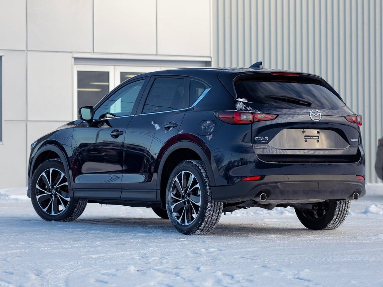 2025 MAZDA CX-5 Deep Crystal Blue Mica Val-d'Or - photo #2