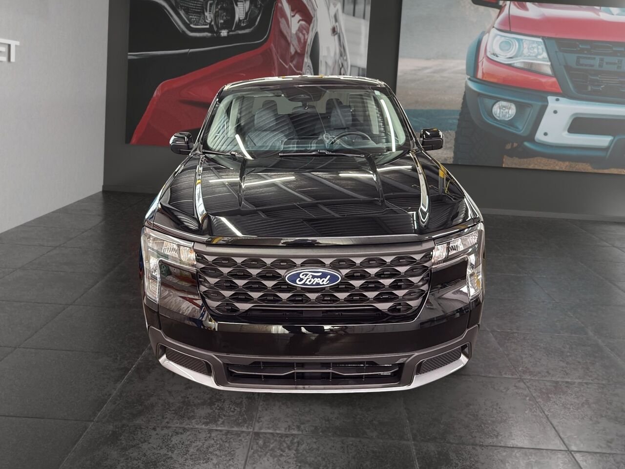 Ford Maverick XLT TI SuperCrew 2025 Noir Saint-Hyacinthe - photo #1
