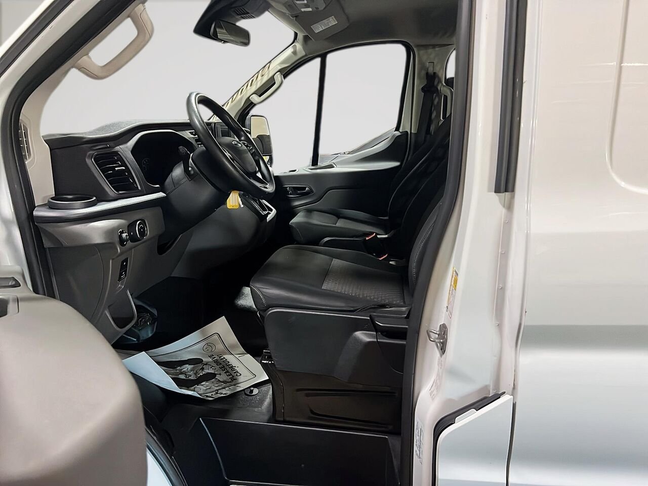 2024 Ford Transit fourgon utilitaire White Québec - photo #8