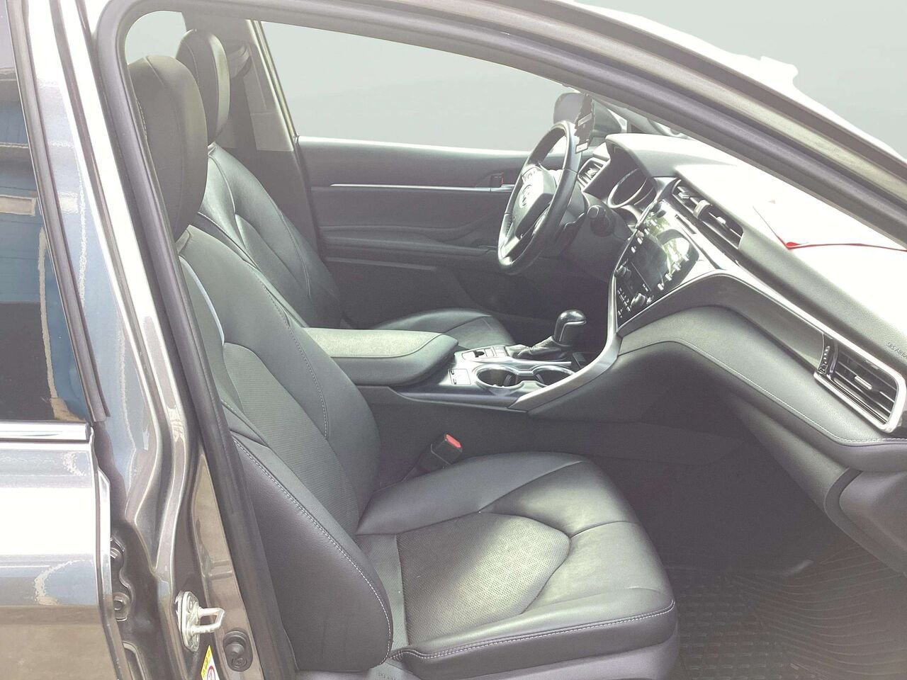 TOYOTA CAMRY XSE V6 2018 Gris aurore mica Gatineau - photo #16