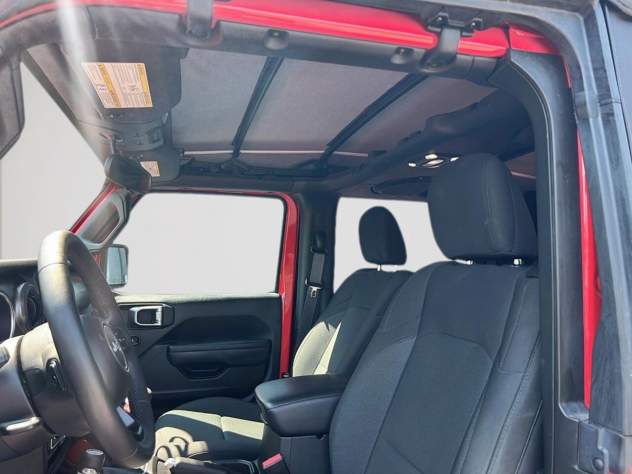 2023 Jeep Wrangler SPORT Red Québec - photo #16