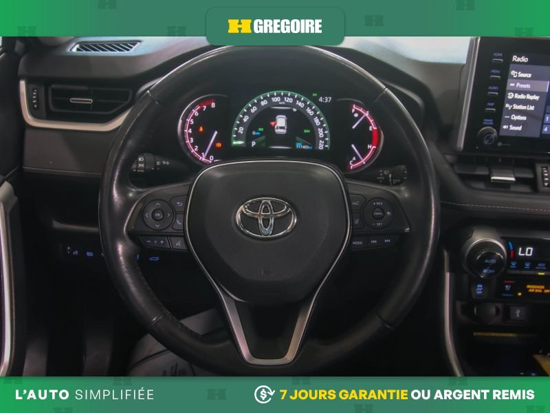 2021 Toyota Rav 4 Grey Laval - photo #24