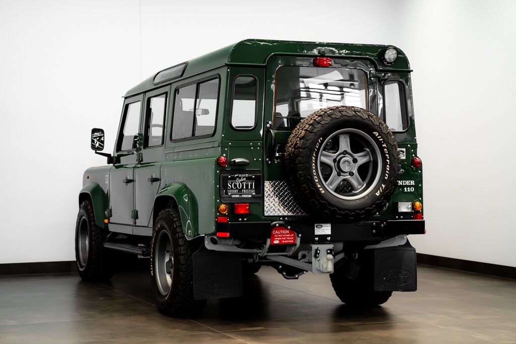Land Rover Defender 1997 Vert Montréal - photo #5