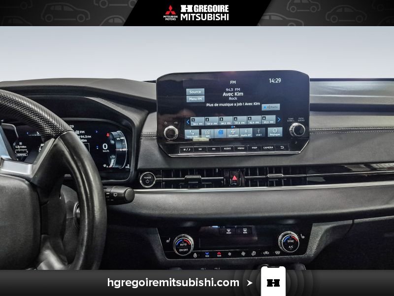 2023 Mitsubishi Outlander Plug-In Hybrid Bronze Laval - photo #27