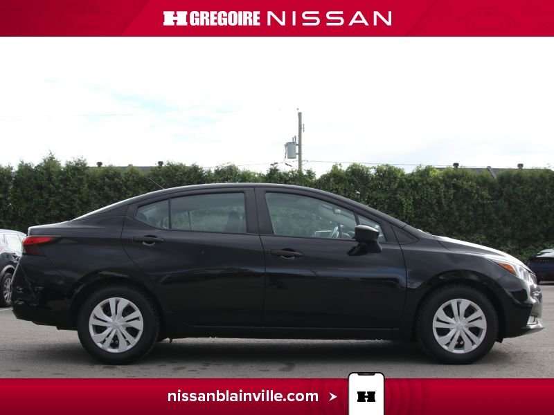 2022 Nissan Versa Black Blainville - photo #10