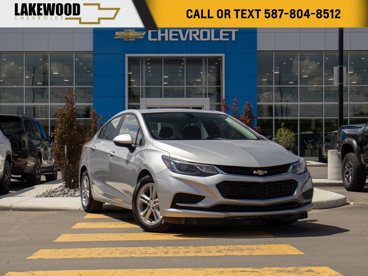 2017 Chevrolet Cruze 4dr Sdn 1.4L LT w/1SC Grey Sherwood Park - photo #0