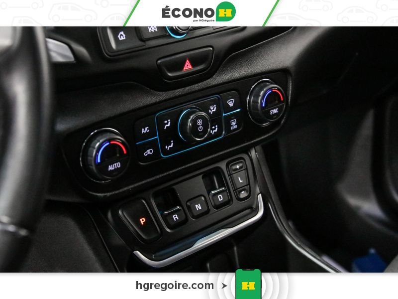 GMC Terrain 724546 | AUTO AC GR ELEC MAGS CAM RECUL BLUETOOTH 2018 Blanc Laval - photo #17