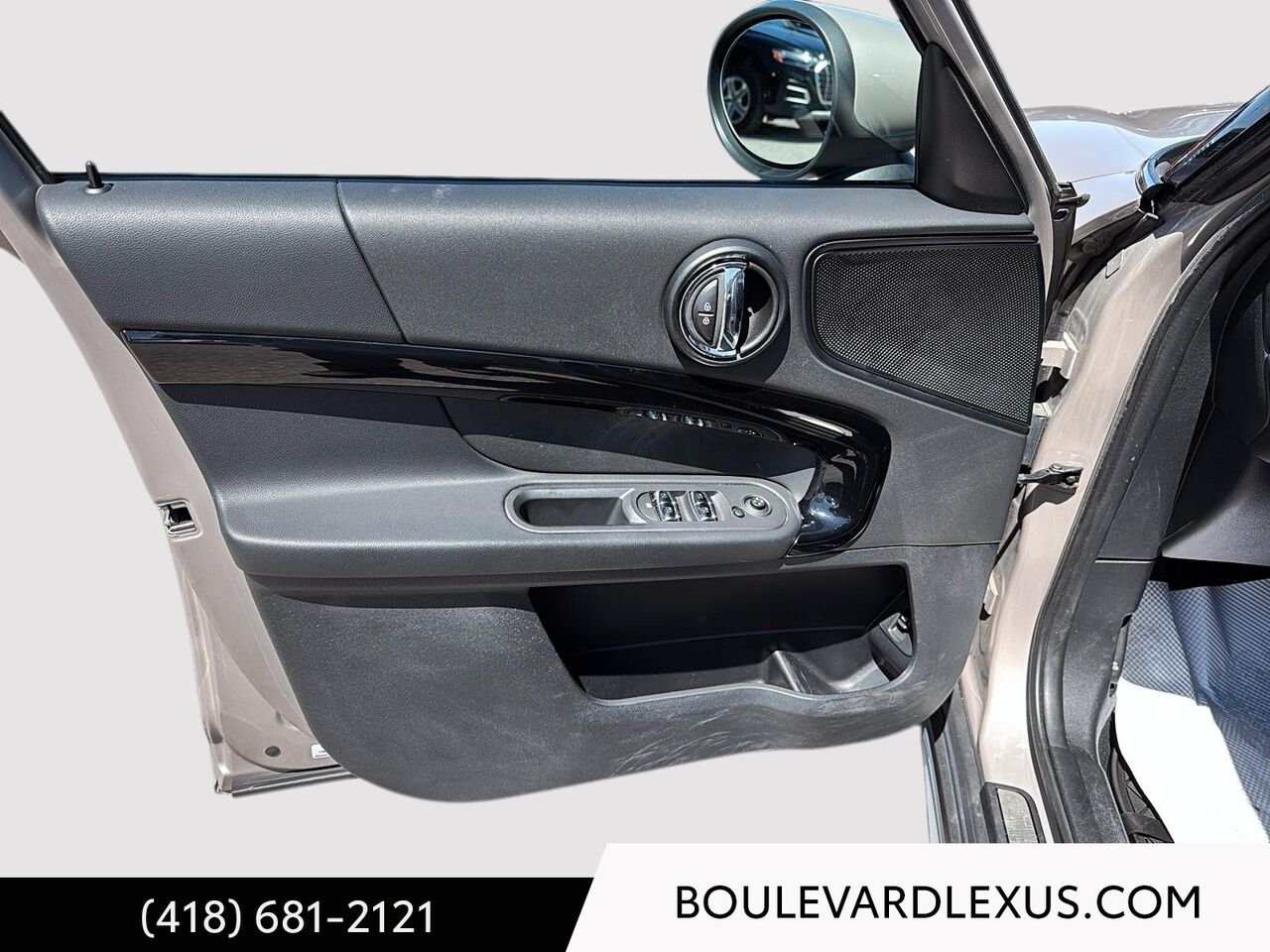 2022 MINI Countryman Beige Quebec - photo #7