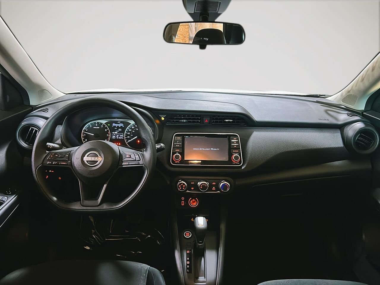 2024 Nissan Kicks S White Québec - photo #9