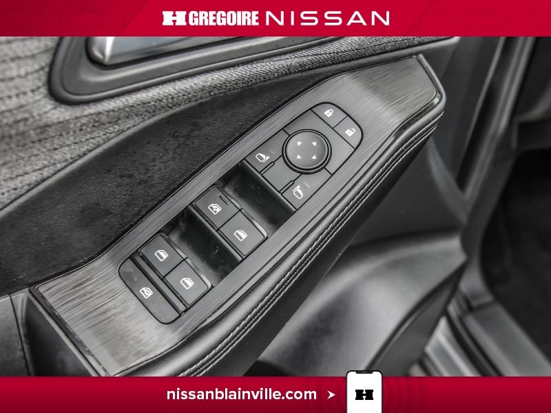 2023 Nissan Rogue Grey Blainville - photo #19
