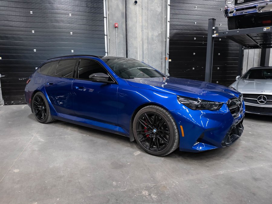 2026 BMW M5 2026 Blue