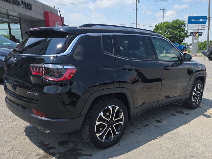 Jeep Compass *** CLEAN CARFAX + BAS KILOMÉTRAGE *** 2022 Noir