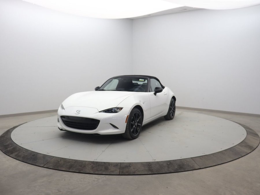2017 Mazda MX-5 2017 White