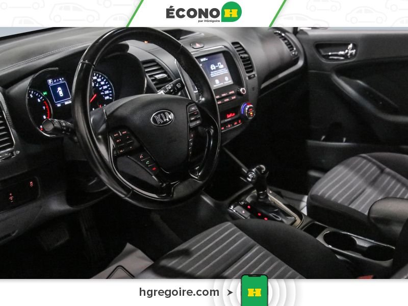 Kia Forte5 2018 Blanc Laval - photo #9
