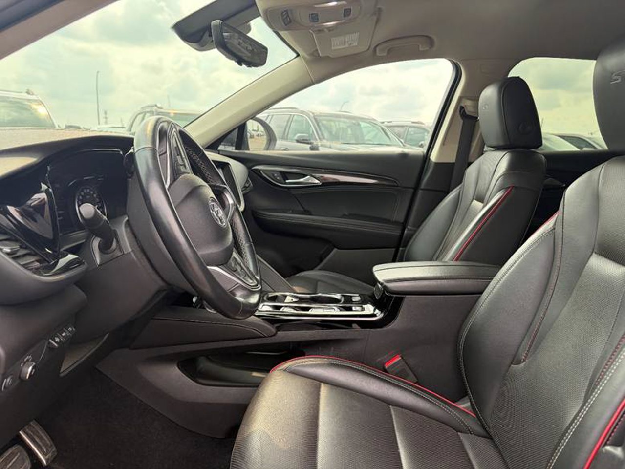 2022 Buick Envision AWD 4dr Essence White Sherwood Park - photo #5