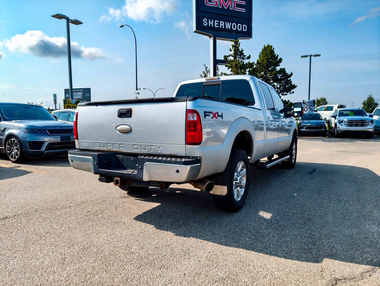 2011 Ford Super Duty F-350 4WD Crew Cab 156 Lariat Grey Sherwood Park - photo #5