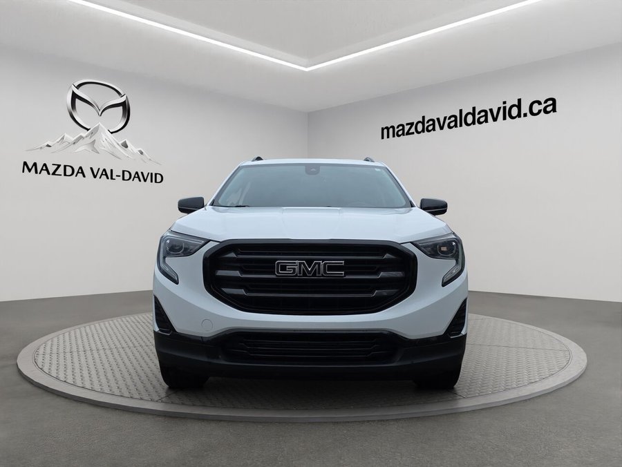 2020 GMC Terrain Traction intégrale, 4 portes SLE, Commande audio au volant, écran tactile, bluetooth White
