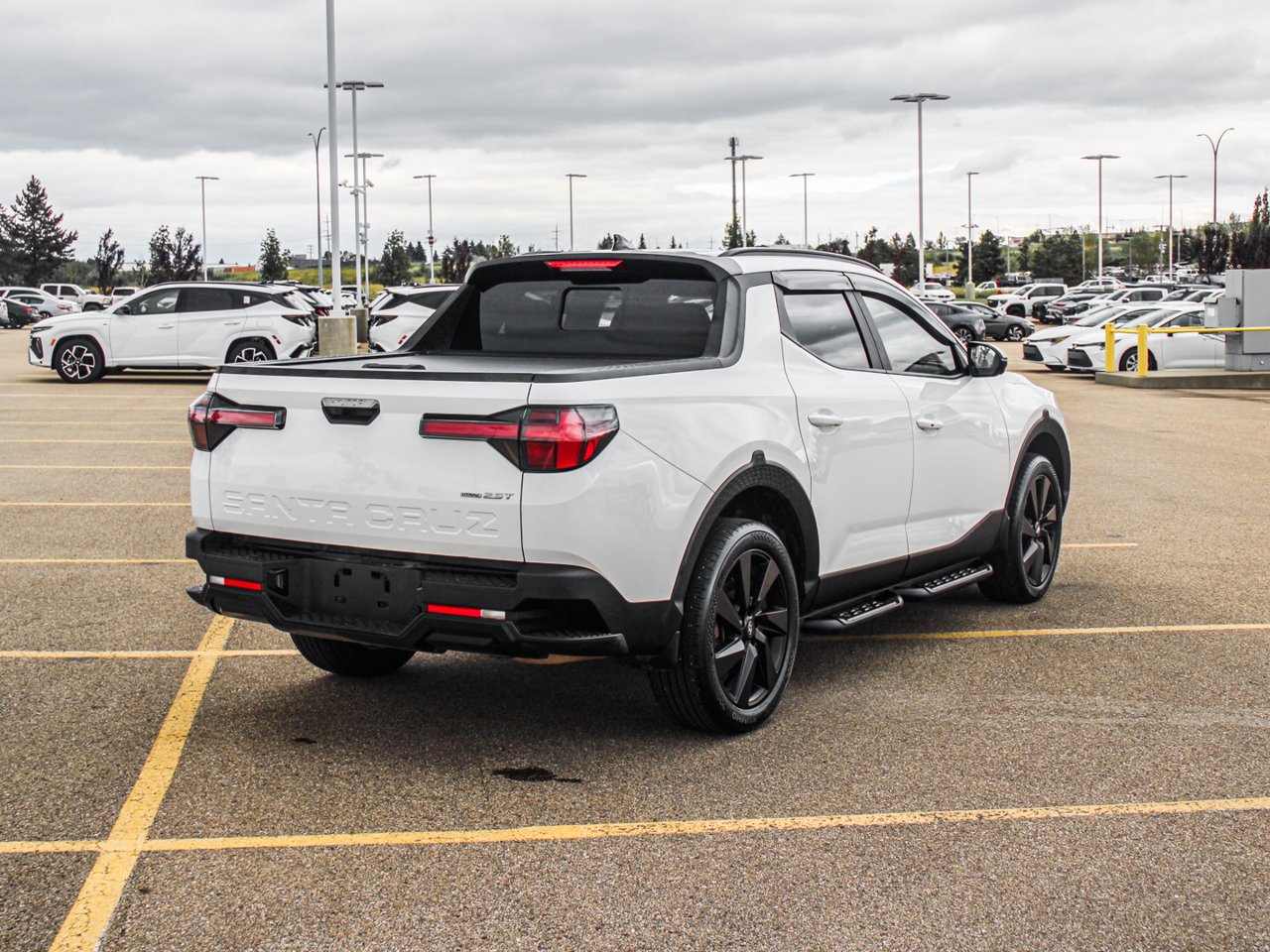 2024 Hyundai Santa Cruz Ultimate AWD White Sherwood Park - photo #8