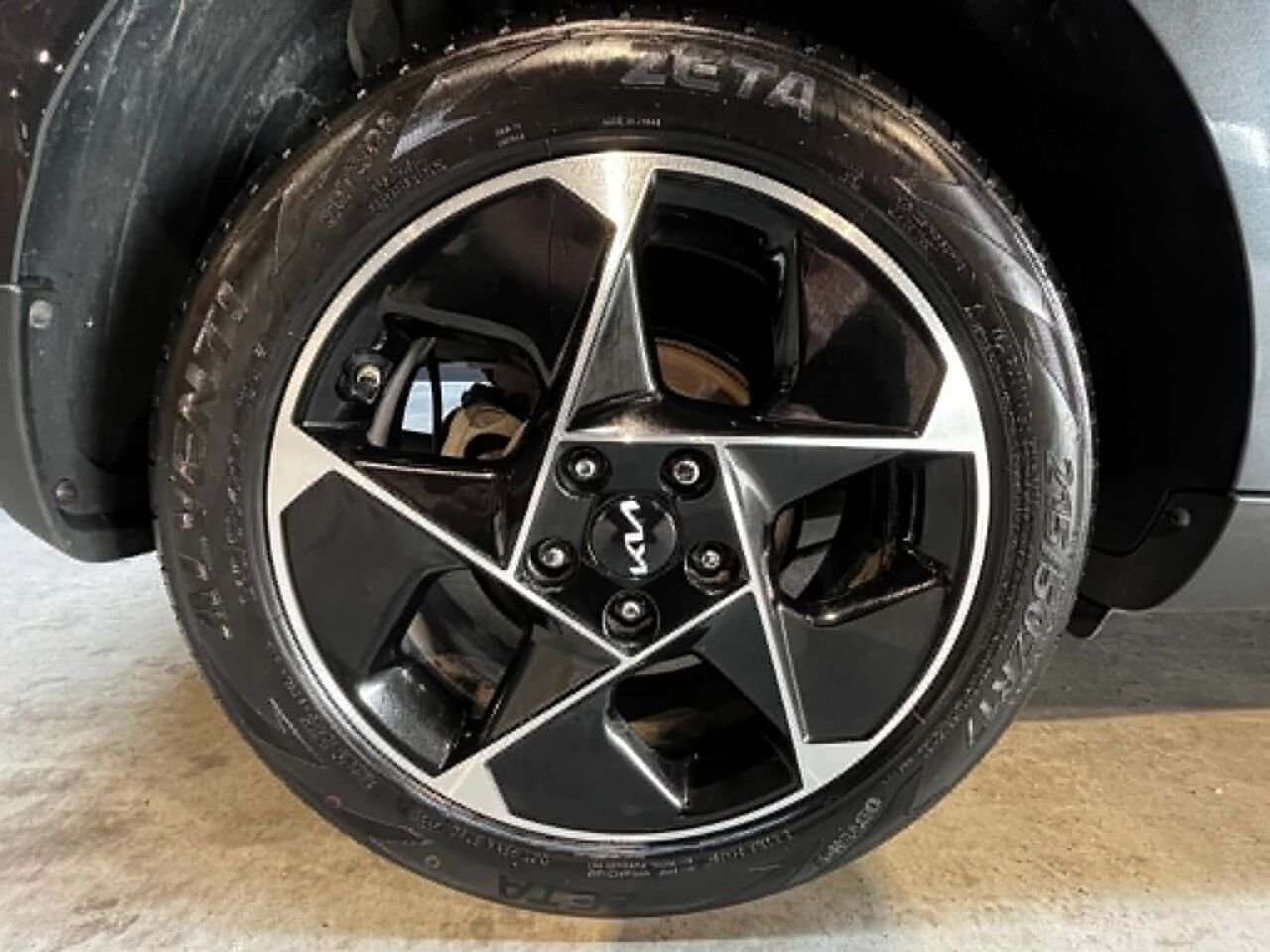 Kia Soul 2023 Gris Blainville - photo #5