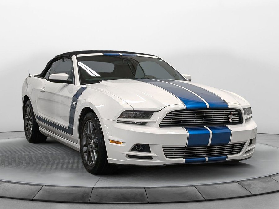 Ford MUSTANG Convertible V6 Premium Automatique 2013 Blanc