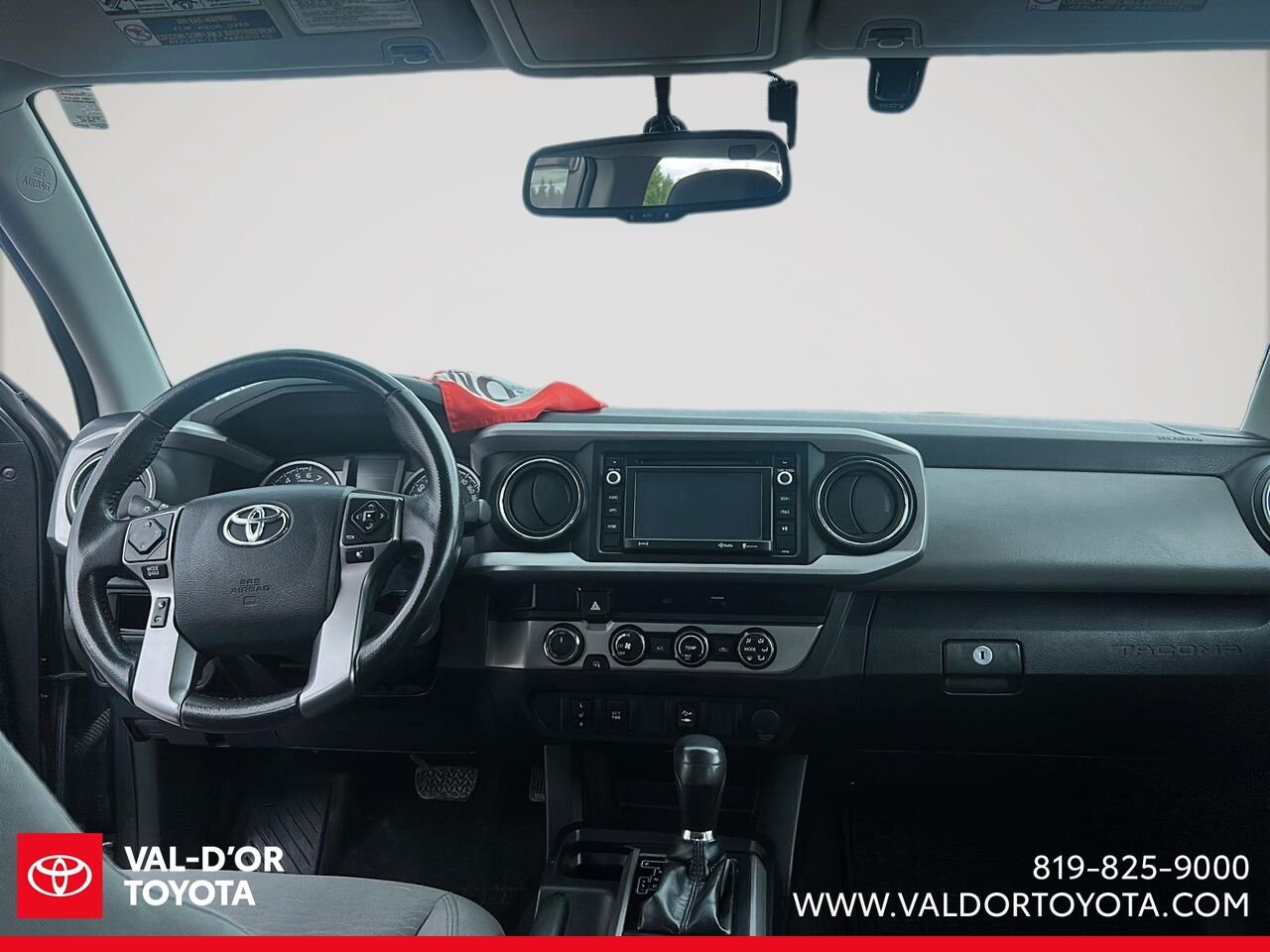 Toyota Tacoma SR5 Double Cab V6 4RM BA 2017 Gris Val-d'Or - photo #9