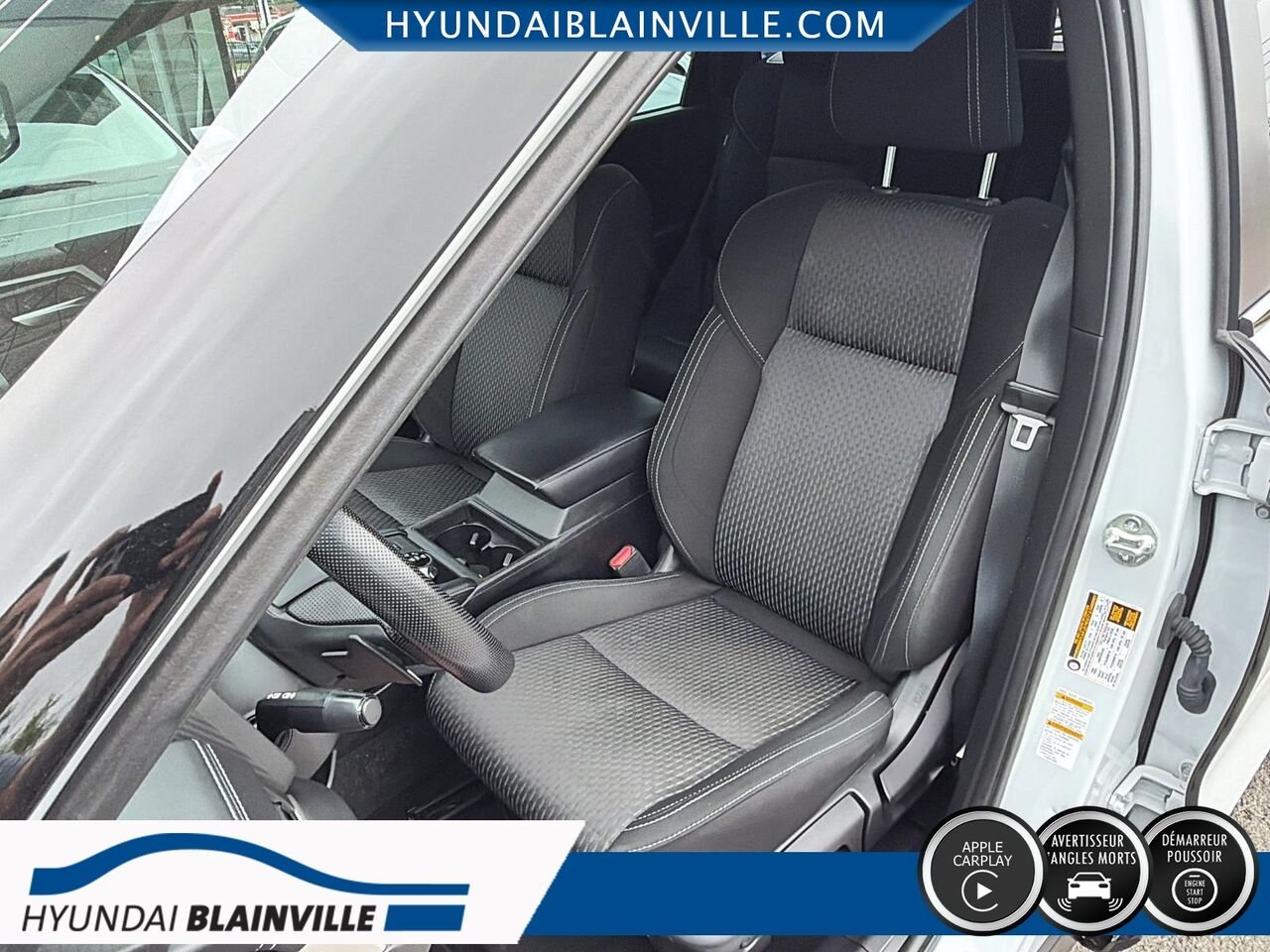 2022 Mitsubishi Outlander White Blainville - photo #8