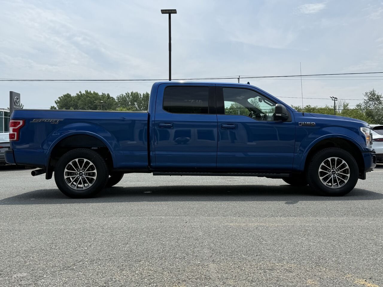 Ford F-150 XLT SUPERCREW 2018 Blanc Granby - photo #9