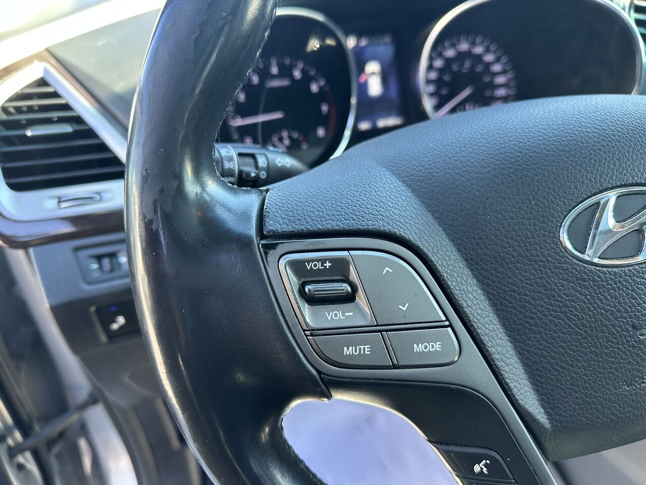 HYUNDAI SANTA FE SE Limited 6 places 4 portes TI 2017 Argent Gatineau - photo #7