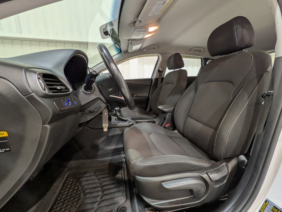 Hyundai Elantra GT GL Auto 2018 Blanc