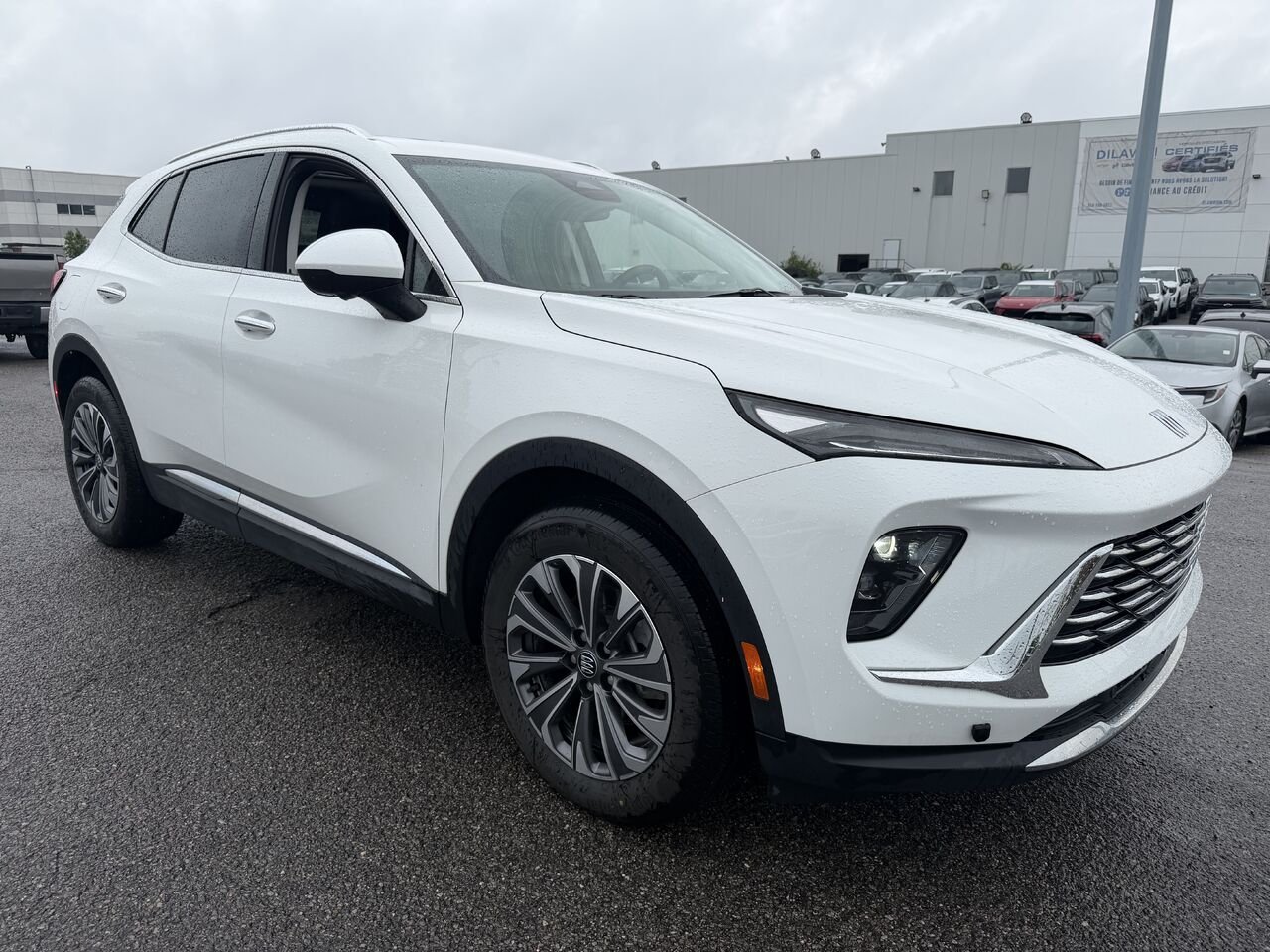 BUICK ENVISION PREFERRED Privilégiée 4 portes TI 2024 Blanc Gatineau - photo #20
