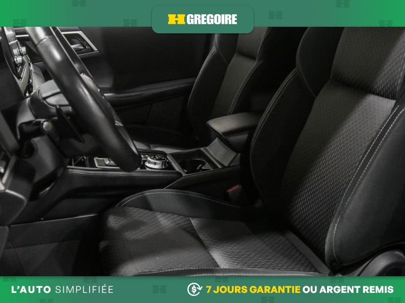 2023 Mitsubishi Outlander Black Laval - photo #13