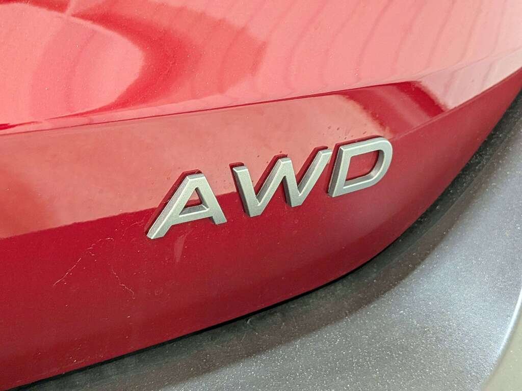 2026 Nissan Kicks S AWD Red Val-David - photo #37