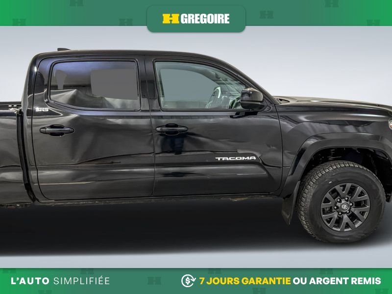 Toyota Tacoma 821853 | SR5 4x4 Double Cab Auto 2022 Noir Laval - photo #10