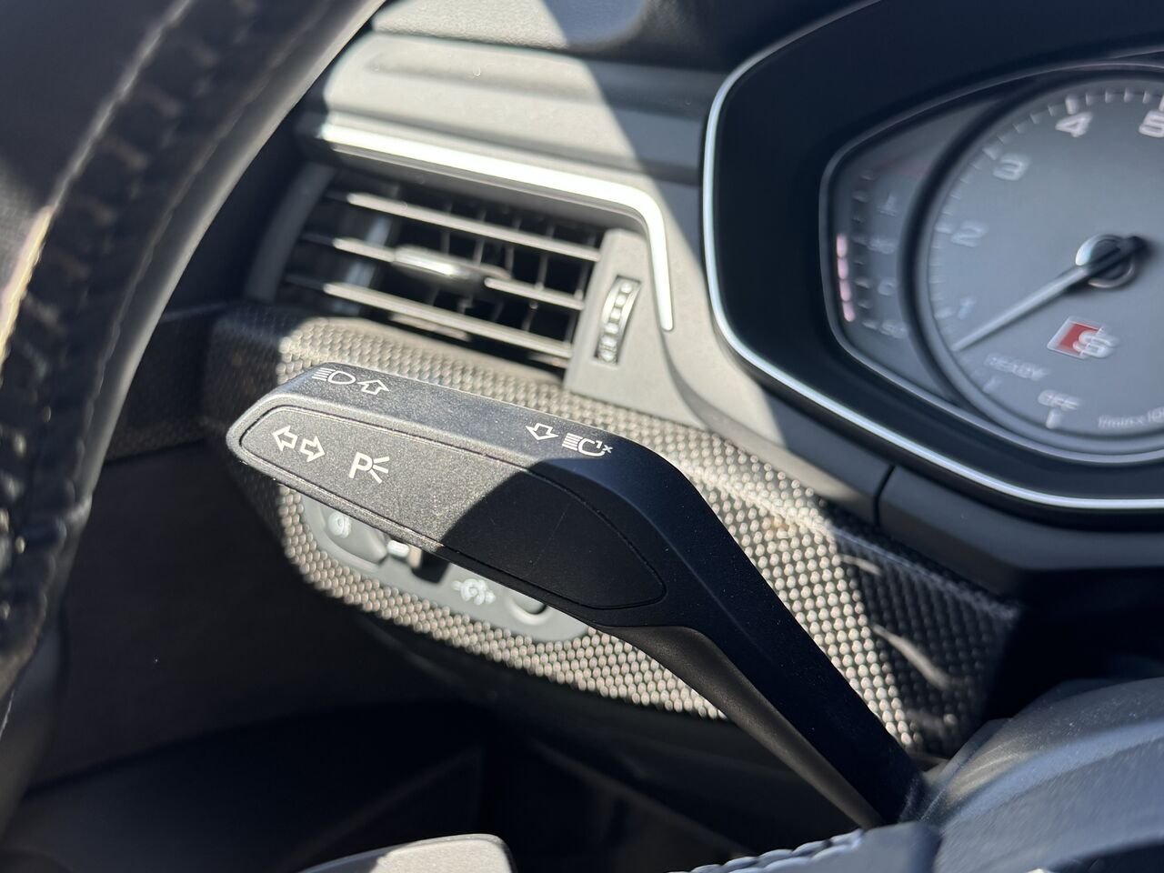 2018 Audi S4 Progressiv Grey Granby - photo #23