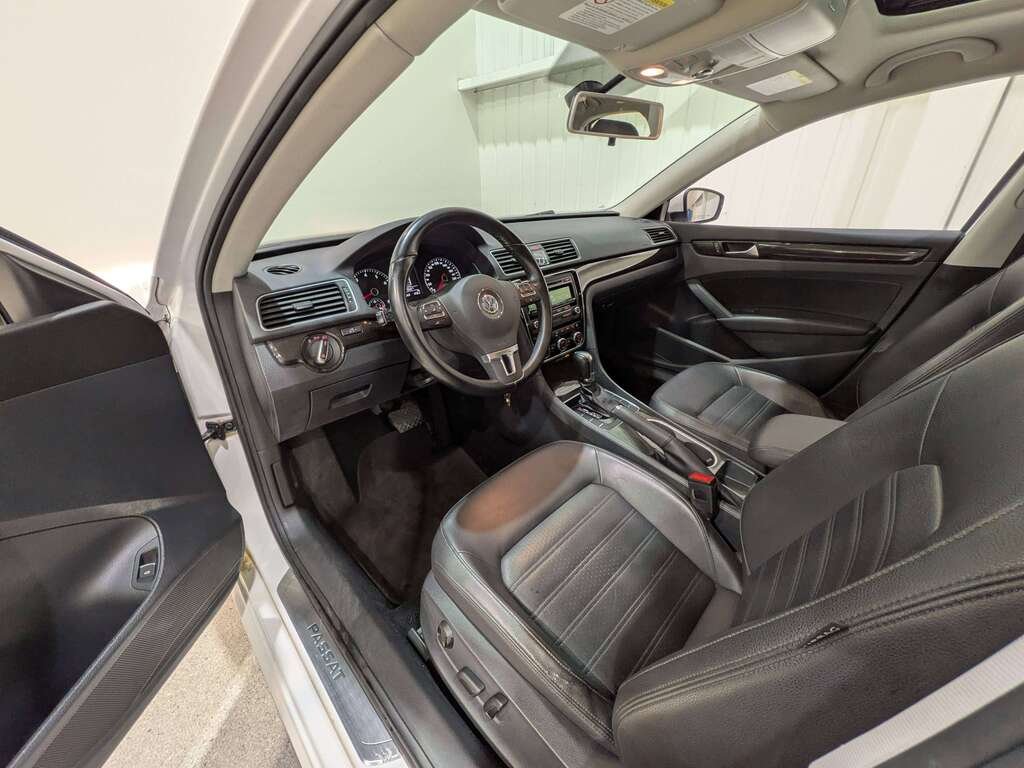 2014 Volkswagen Passat 4dr Sdn 1.8 TSI Man Comfortline White Val-David - photo #9