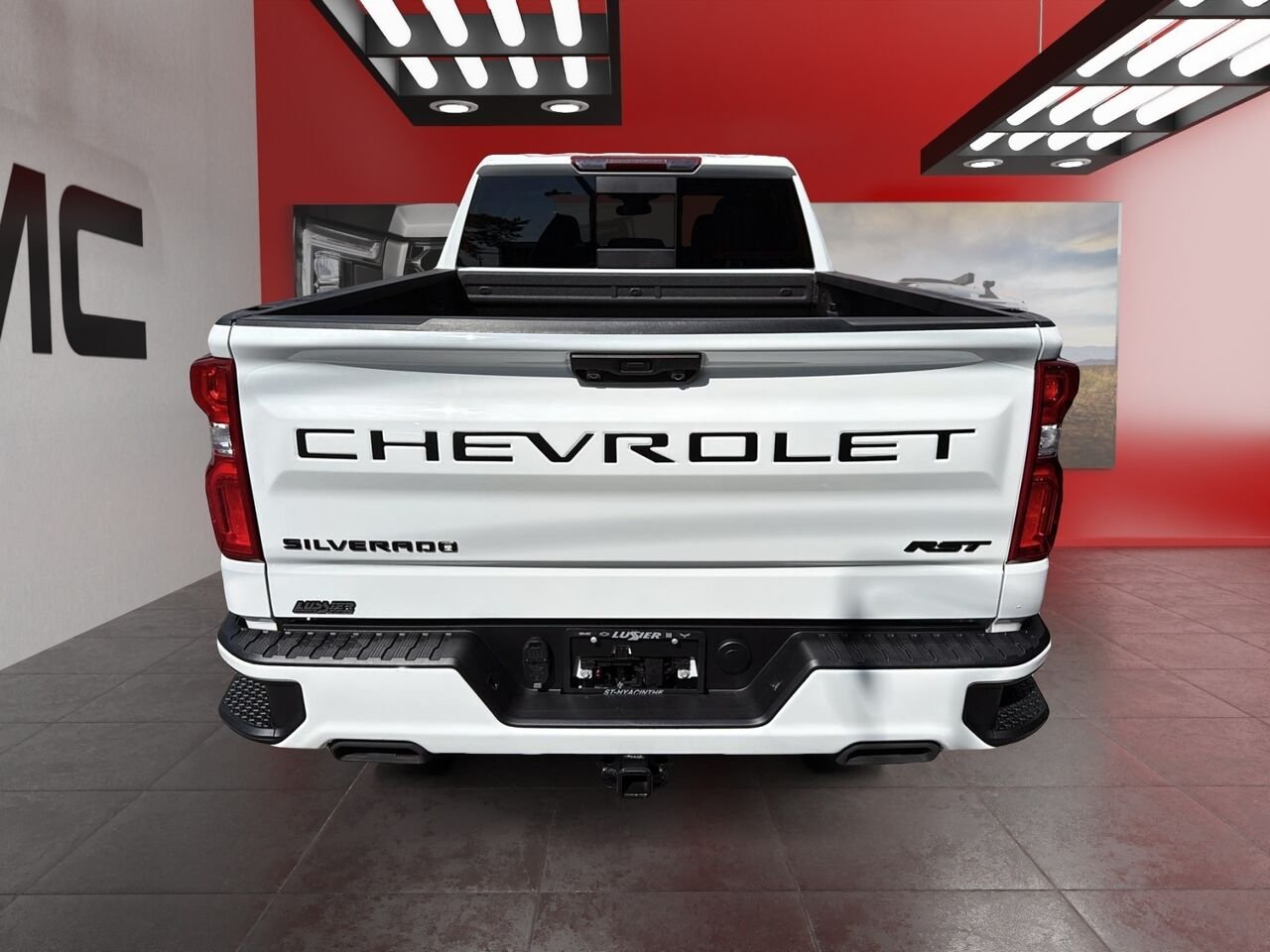 CHEVROLET Silverado 1500 RST 2026 BLANC SOMMET Saint-Hyacinthe - photo #2