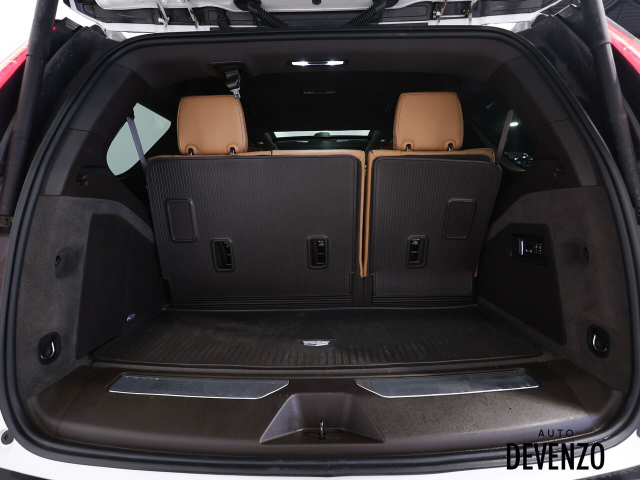 Cadillac Escalade 2022 Blanc Saint-Eustache - photo #23