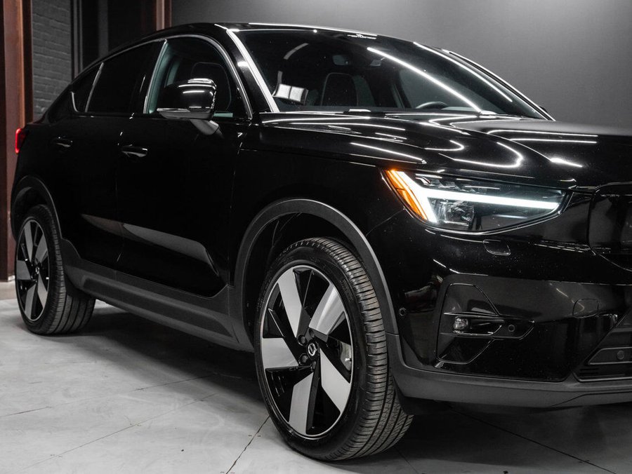 2022 Volvo C40 Recharge Pure Electric 2022 Black