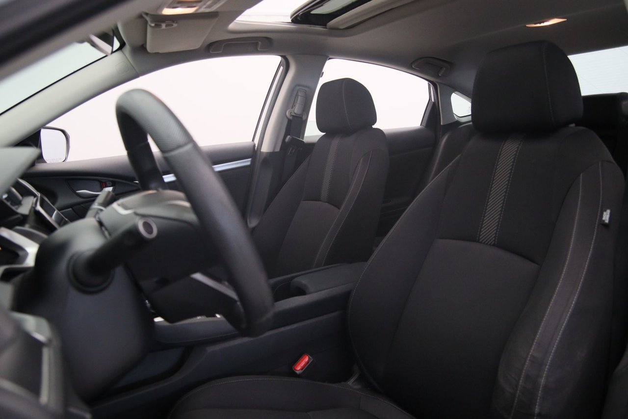 2016 Honda Civic Sedan VIN 2HGFC2F75GH034086 White Chicoutimi - photo #5