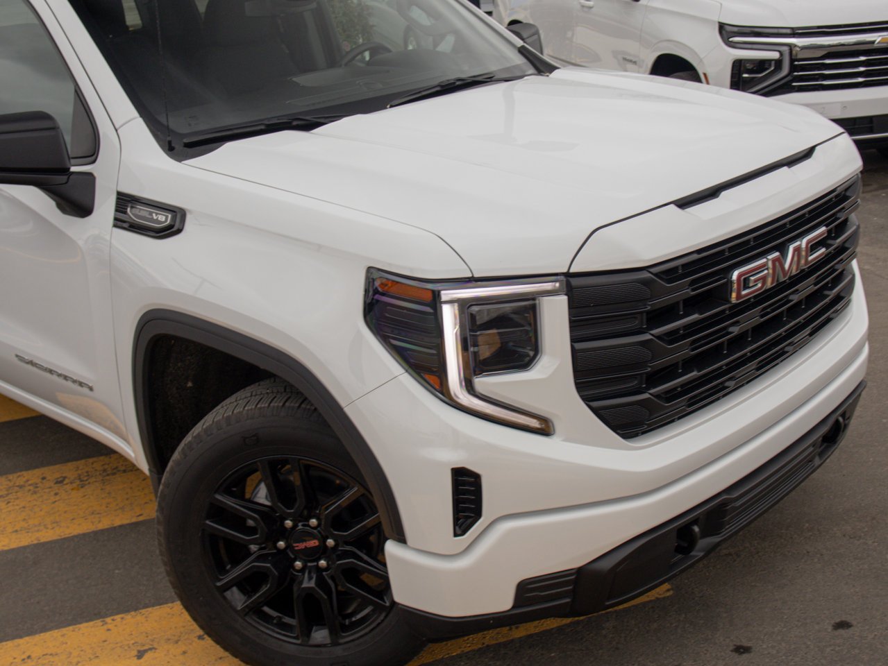 2024 GMC Sierra 1500 4WD Crew Cab 147 Pro White Sherwood Park - photo #14
