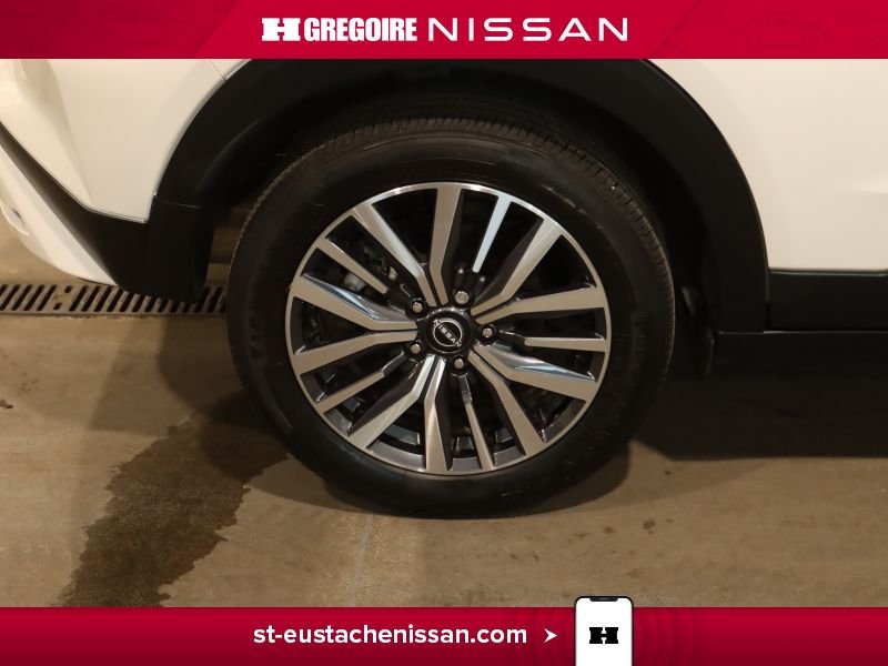 2023 Nissan Kicks White Laval - photo #13