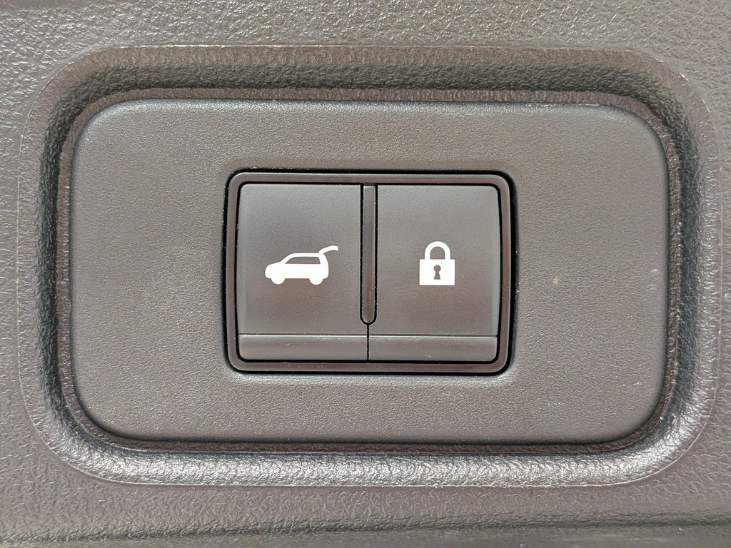 2024 Nissan Pathfinder Rock Creek 4WD White Val-David - photo #9
