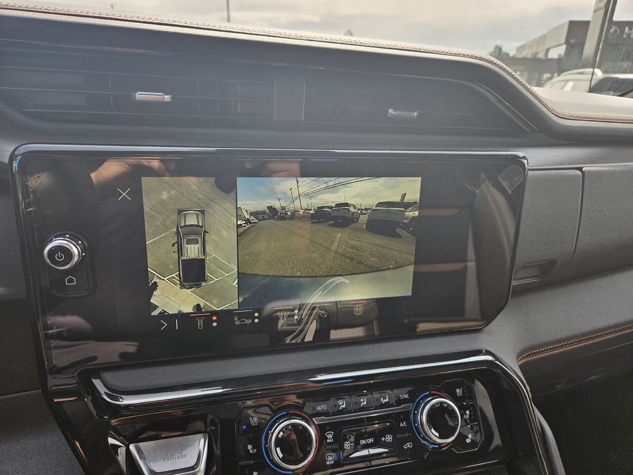 GMC Sierra 1500 AT4 cabine multiplace 4RM 157 po 2026 Blanc sommet Thetford Mines - photo #10