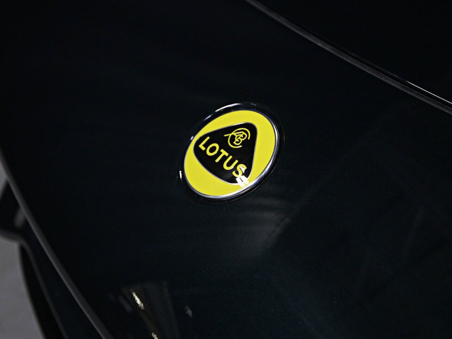 Lotus Emira 2025 2025 Cosmos Black