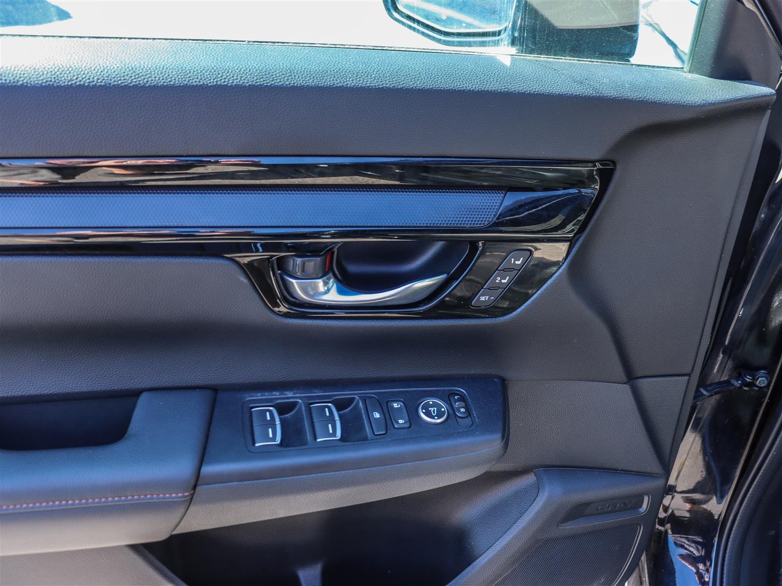 2024 Honda CR-V Hybrid Touring Ottawa & Gatineau - photo #9