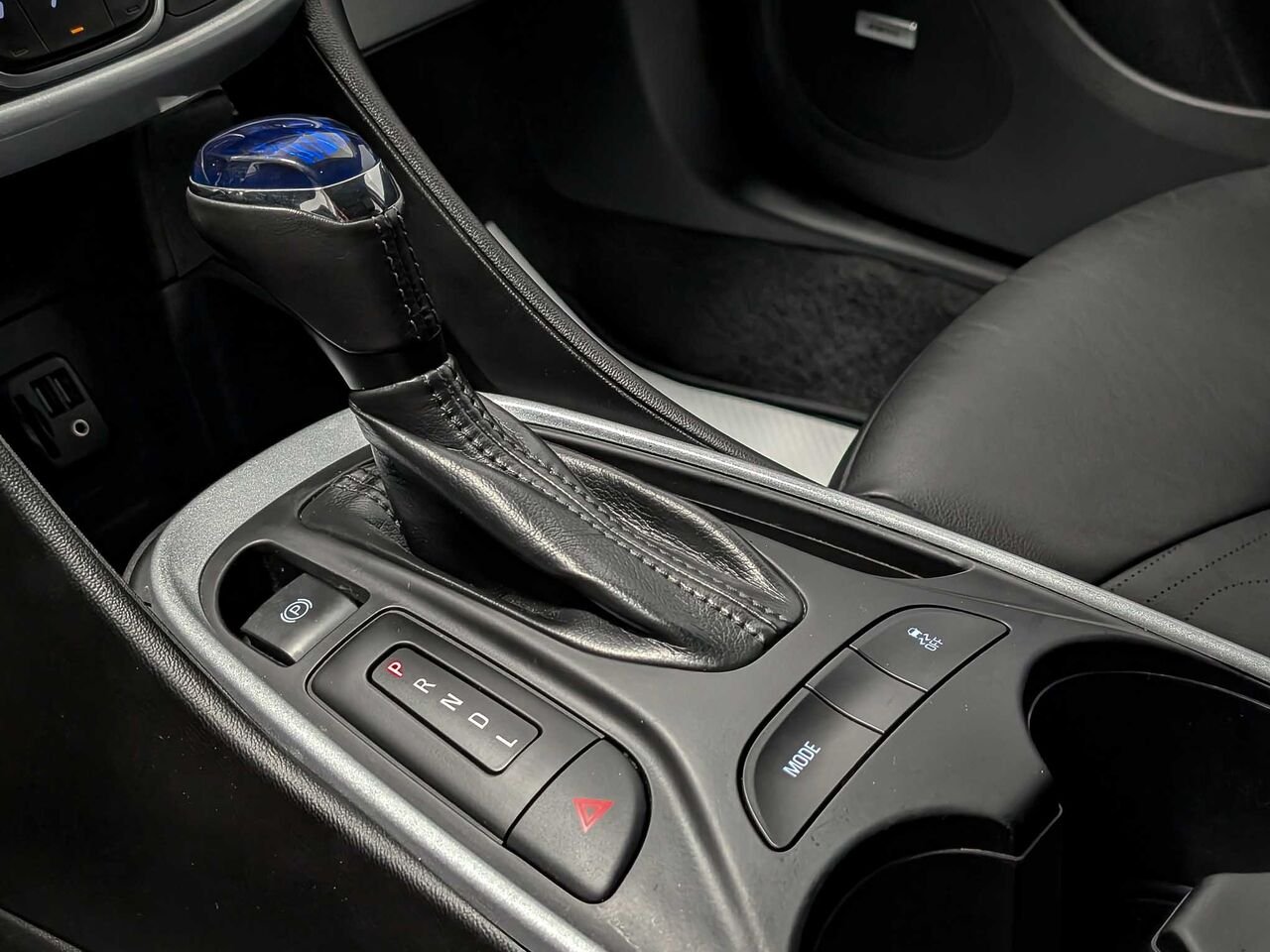 2019 CHEVROLET VOLT LT LT Cuir Bas Kilométrage Red Sherbrooke - photo #17