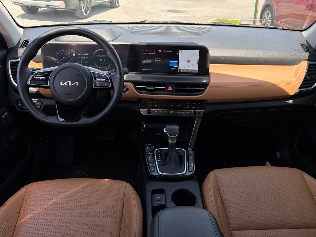 2024 Kia Seltos Black Gatineau - photo #15
