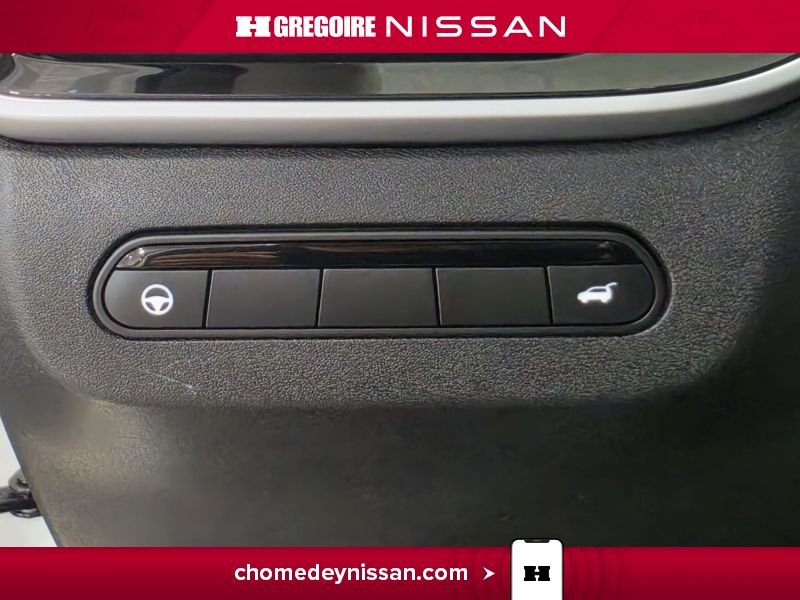 2023 Infiniti QX60 White Laval - photo #14