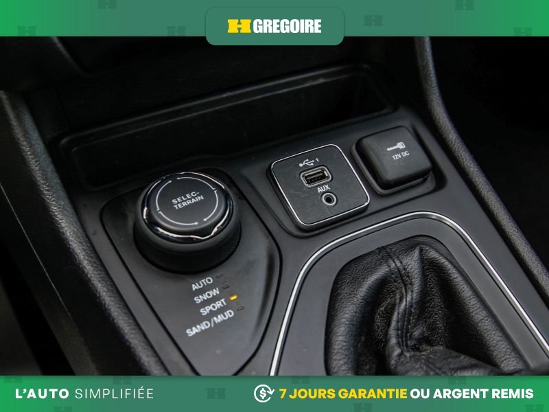 Jeep Cherokee 2021 Noir Blainville - photo #26