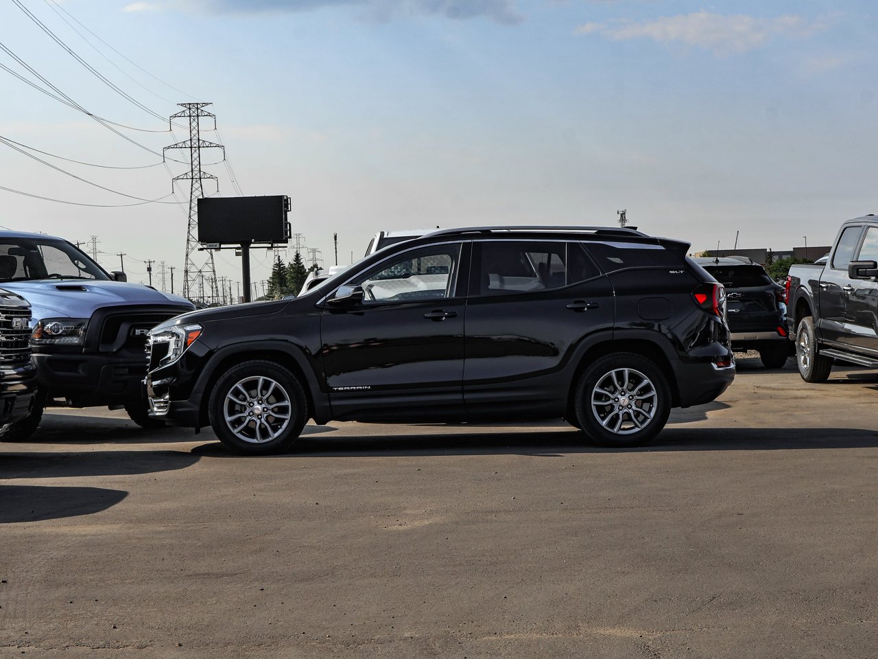 2022 GMC Terrain AWD 4dr SLT Black Sherwood Park - photo #4